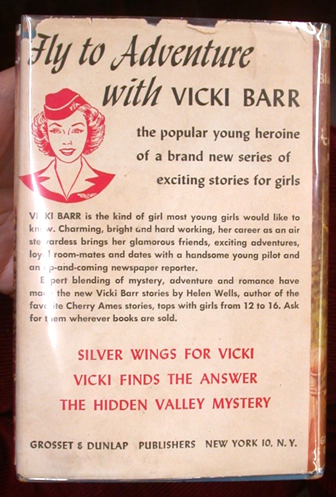 The Ghost of Blackwood Hall rear jacket panel with Vicki Barr ad
