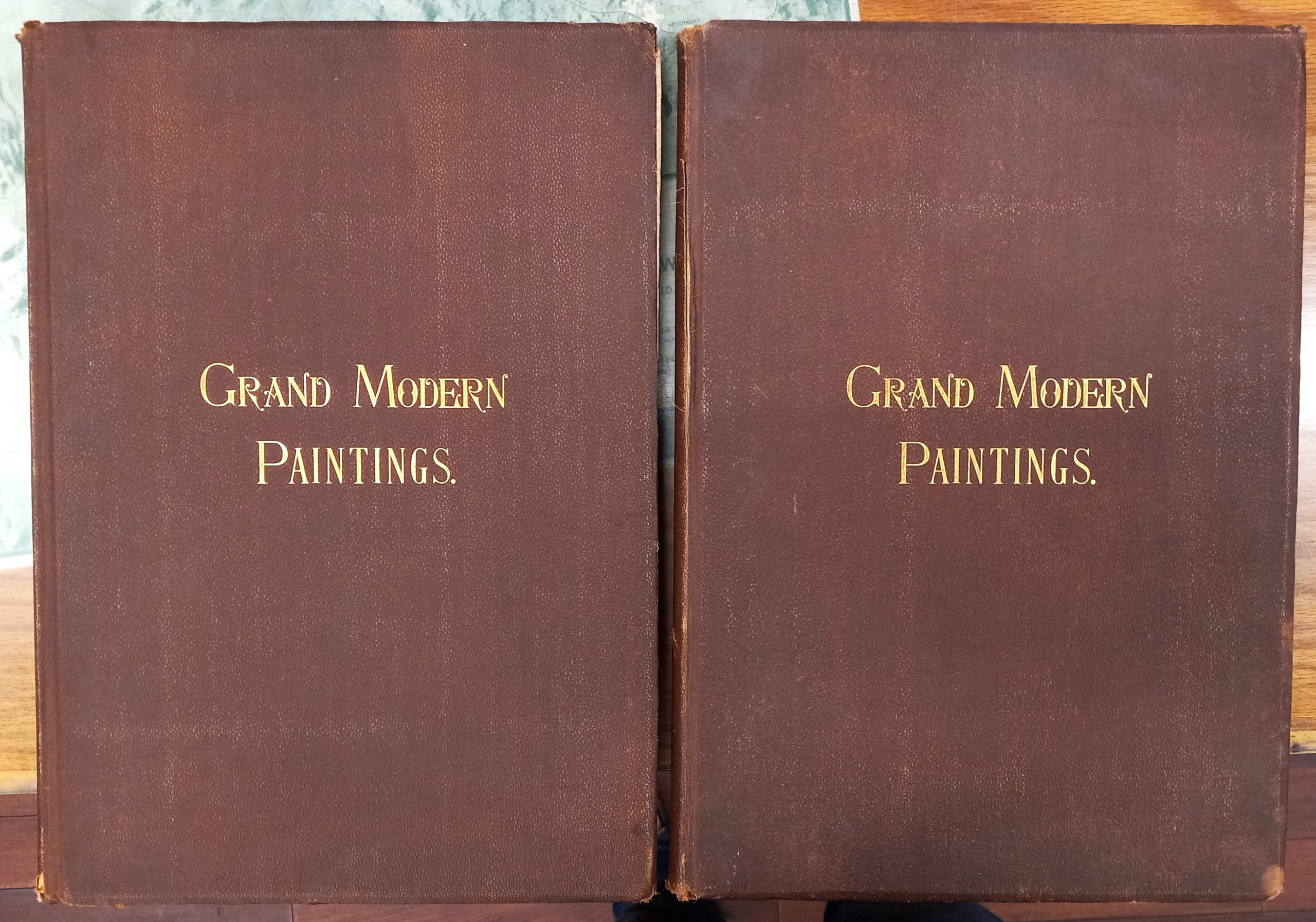 Front boards of both volumes of Grand Modern Paintings