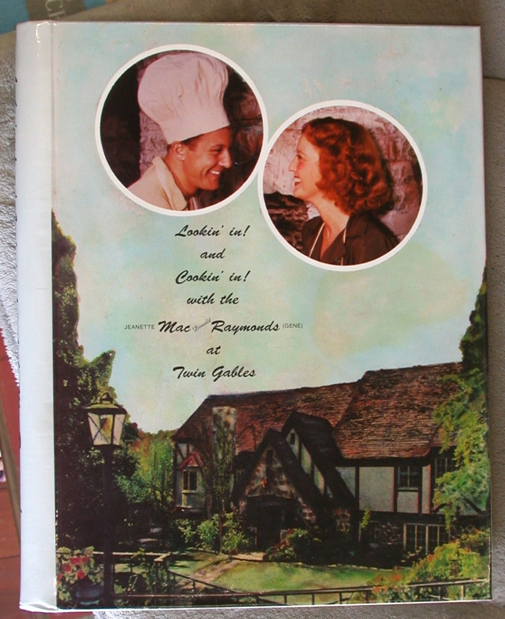 Front cover of Lookin' In