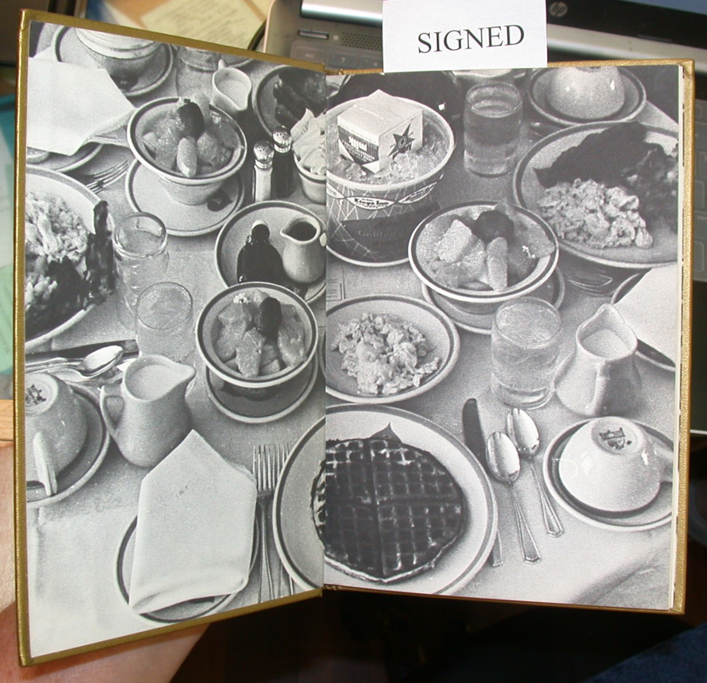 The Night I Lost My Baby front endpapers