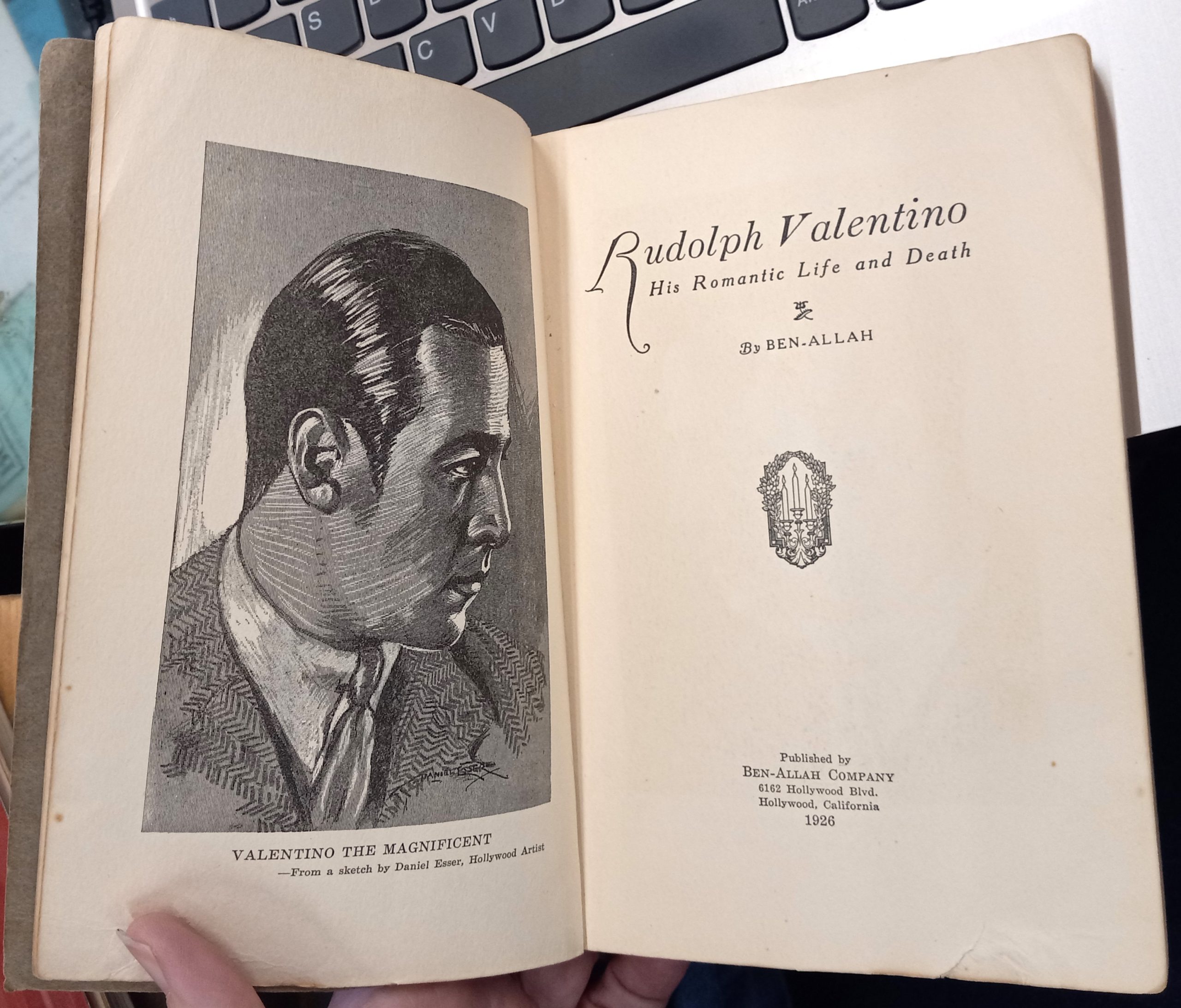 Rudolph Valentino His Romantic Life and Death title page and frontispiece